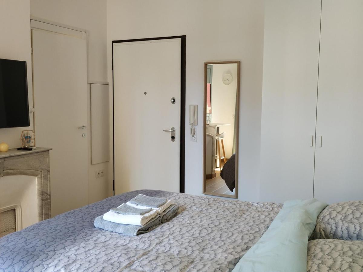 A 5 Mn A Pied De La Gare Confort Avec Balcon Appartamento *